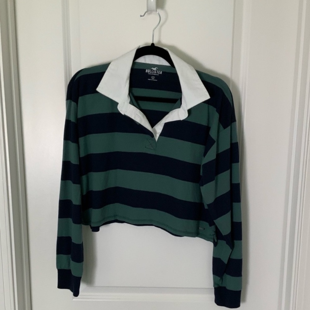 Hollister cropped top